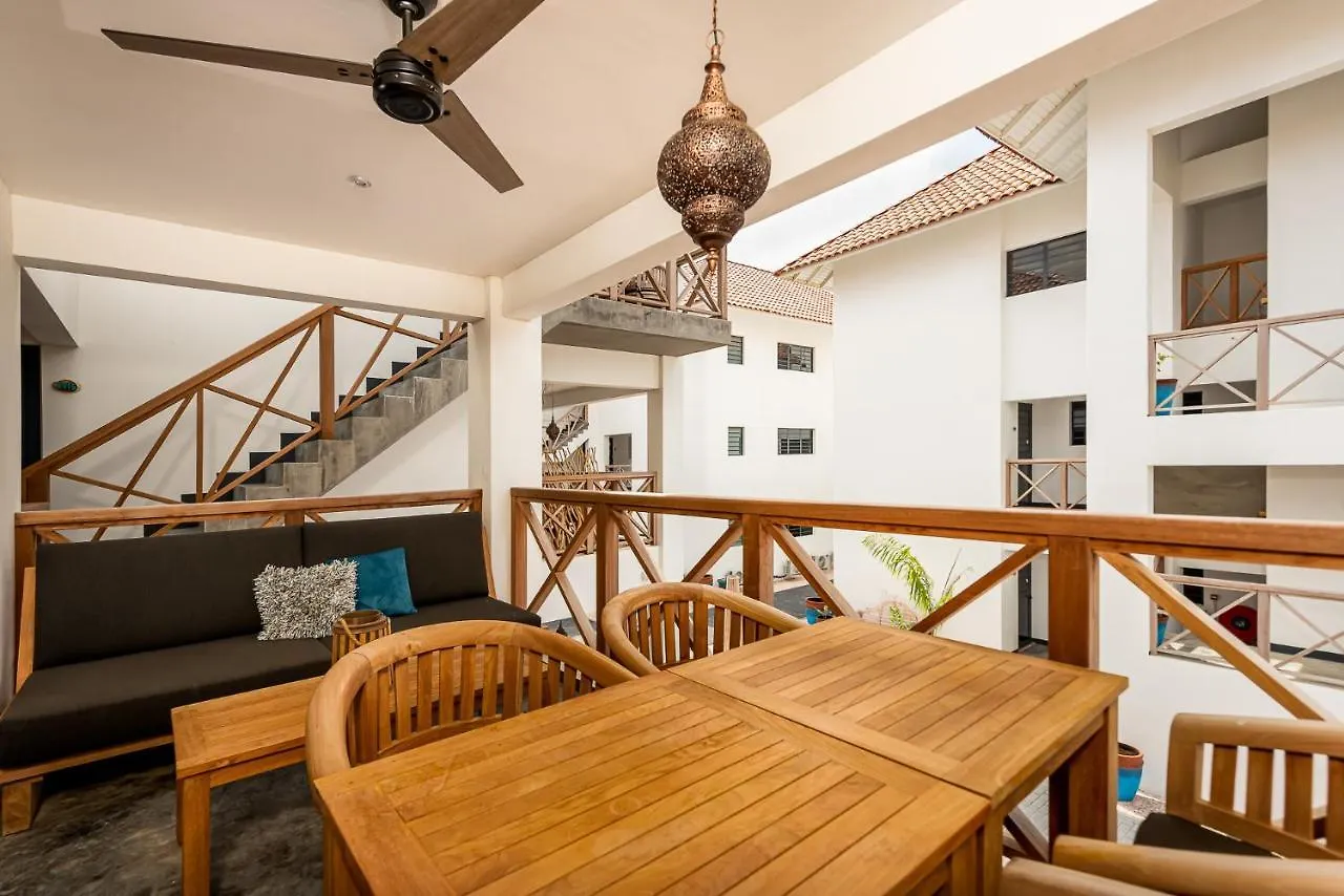 Aparthotel Bloozz Resort Bonaire Playa
