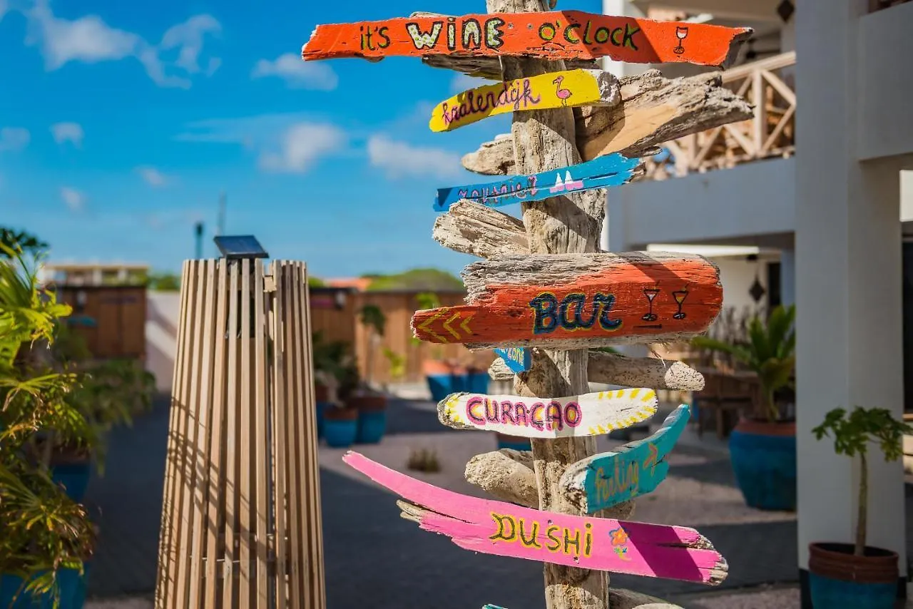 Bloozz Resort Bonaire Playa Bonaire, Sint Eustatius en Saba